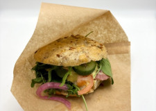 Sandwich med kylling og bacon